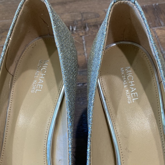 MICHAEL Michael Kors Silver Sparkly Pumps - Picture 9 of 14